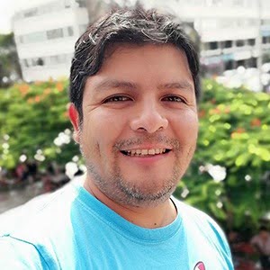 Henry Sánchez Tio Geny mentor incubadora startups wichay